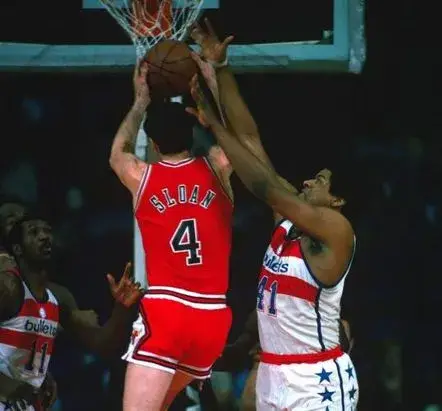 JERRY SLOAN Chicago Bulls 1972 Throwback NBA Basketball Jersey 