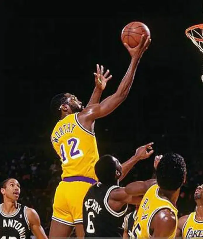 JAMES WORTHY Los Angeles Lakers 1987 Home Throwback NBA Basketball Jersey 