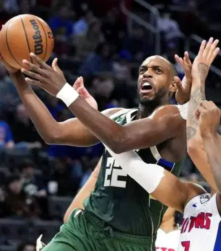 KHRIS MIDDLETON Milwaukee Bucks 1970’s NBA Throwback Basketball Jersey 