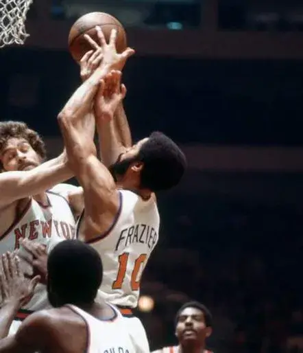 WALT FRAZIER New York Knicks 1973 Home Throwback NBA Basketball Jersey 