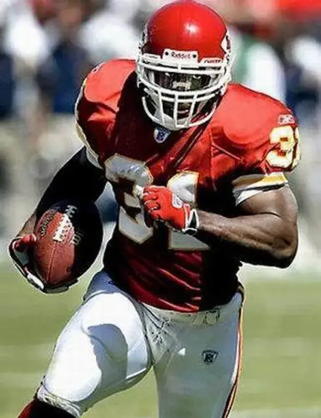 PRIEST HOLMES Kansas City Chiefs 2004 Home Reebok Authentic Throwback NFL Jersey 