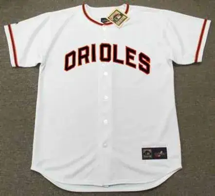 BROOKS ROBINSON Baltimore Orioles 1965 Home Majestic Throwback Baseball Jersey