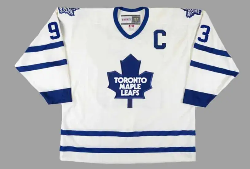DOUG GILMOUR Toronto Maple Leafs 1995 Home CCM Throwback NHL Hockey Jersey