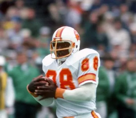 JIMMIE GILES Tampa Bay Buccaneers 1982 Away Throwback NFL Football Jersey 
