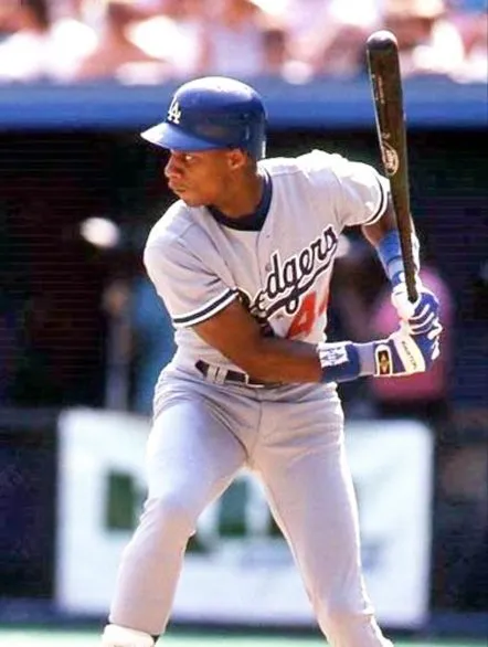 DARRYL STRAWBERRY Los Angeles Dodgers 1991 Away Majestic Baseball Throwback Jersey 