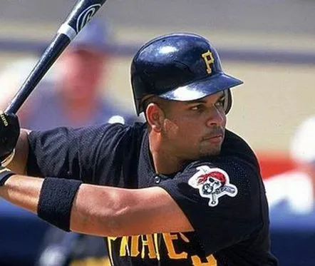 ARAMIS RAMIREZ Pittsburgh Pirates 2001 Majestic Throwback Baseball Jersey 