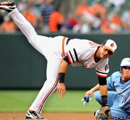 BRIAN ROBERTS Baltimore Orioles 1980’s Majestic Cooperstown Throwback Jersey 