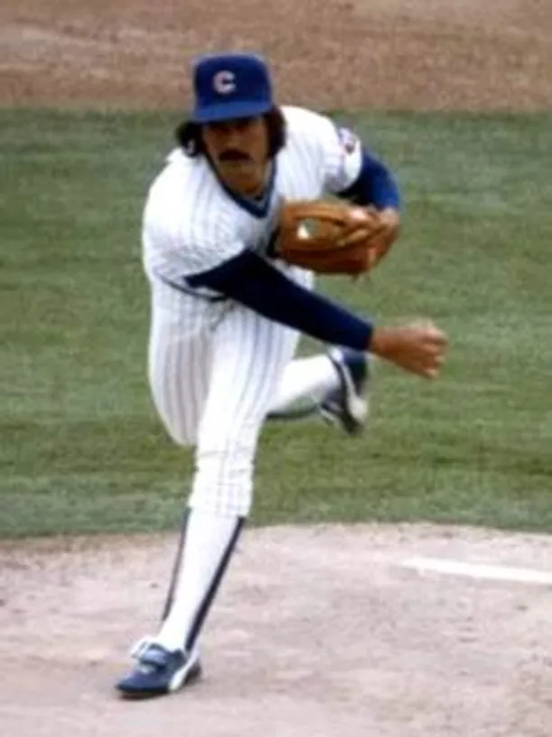 DENNIS ECKERSLEY Chicago Cubs 1984 Majestic Cooperstown Throwback Home Jersey 