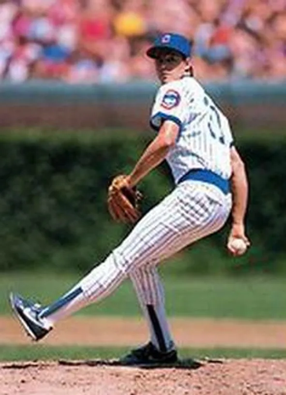 GREG MADDUX Chicago Cubs 1988 Majestic Cooperstown Throwback Home Jersey 