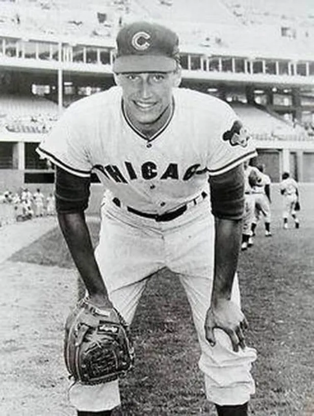 KEN HOLTZMAN Chicago Cubs 1968 Away Majestic Throwback Baseball Jersey 