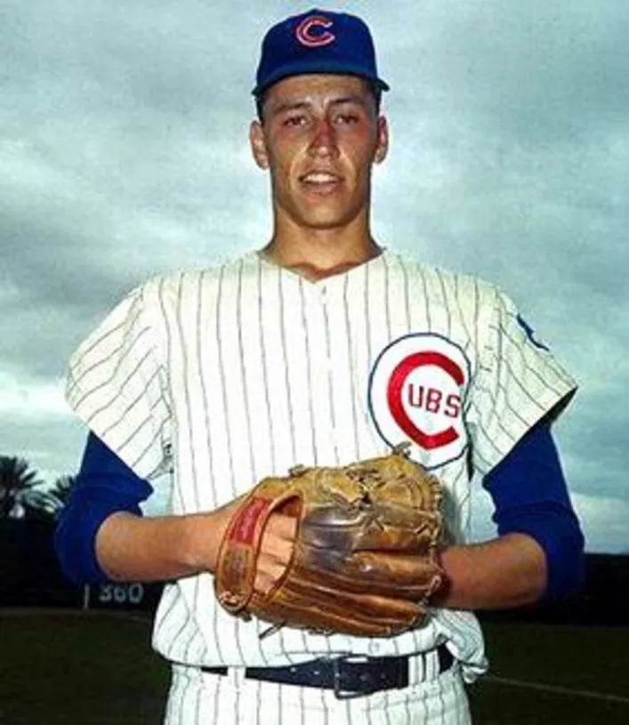 KEN HOLTZMAN Chicago Cubs 1969 Majestic Cooperstown Throwback Home Baseball Jersey 