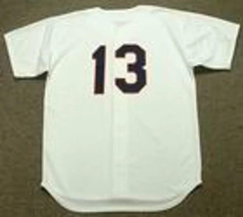 OZZIE GUILLEN Chicago White Sox 1987 Majestic Cooperstown Home Jersey 