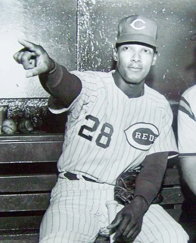 VADA PINSON Cincinnati Reds 1967 Home Majestic Baseball Throwback Jersey 