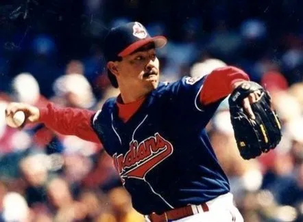 DENNIS MARTINEZ Cleveland Indians 1995 Majestic Throwback Alternate Baseball Jersey 