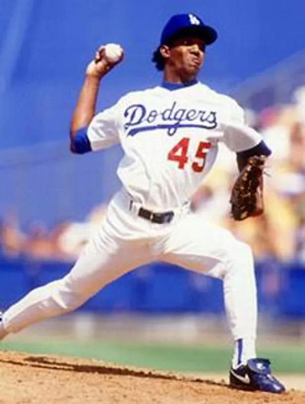 PEDRO MARTINEZ Los Angeles Dodgers 1993 Majestic Cooperstown Home Jersey 