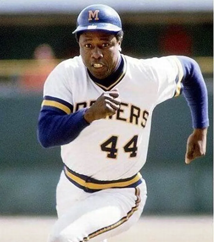 HANK AARON Milwaukee Brewers 1975 Majestic Cooperstown Throwback Home Jersey 