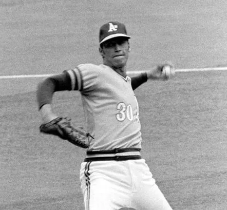 KEN HOLTZMAN Oakland Athletics 1972 Majestic Cooperstown Baseball Jersey 