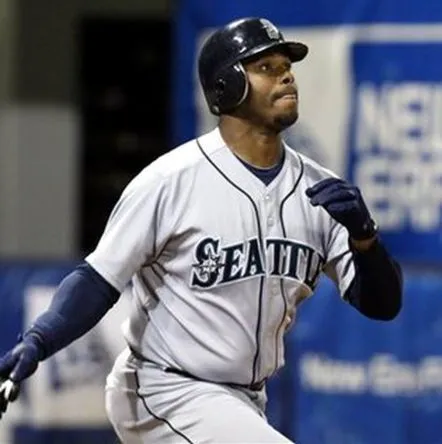 KEN GRIFFEY JR. Seattle Mariners 1997 Away Majestic Throwback Baseball Jersey 