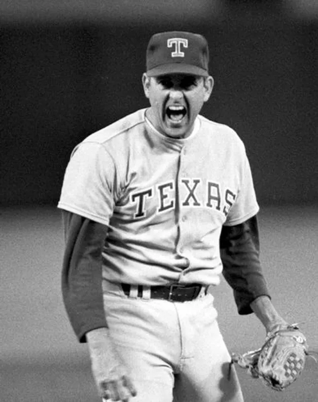 NOLAN RYAN Texas Rangers 1980’s Majestic Throwback Baseball Jersey 