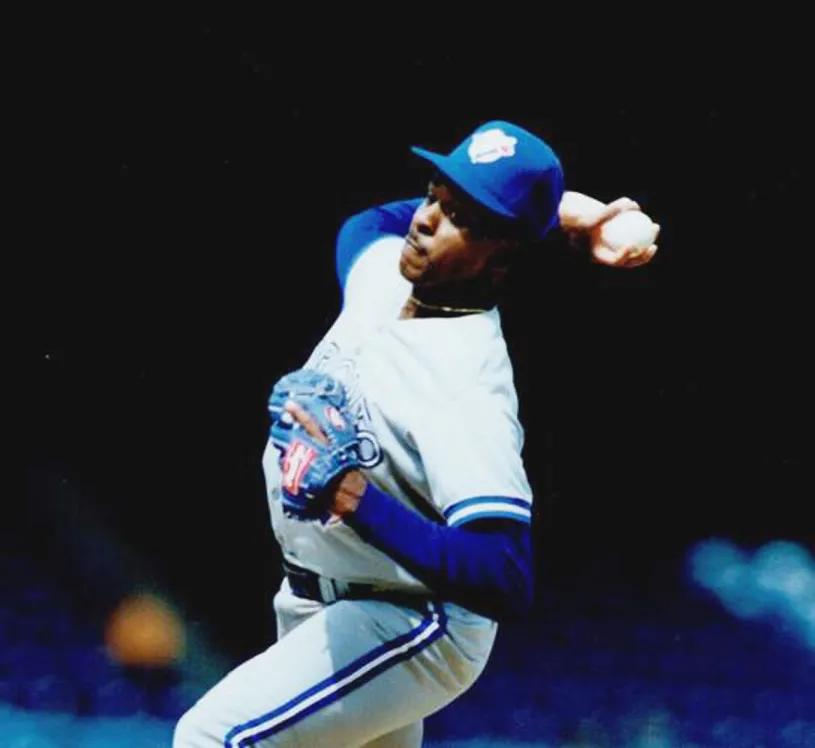 JUAN GUZMAN Toronto Blue Jays 1993 Away Majestic Throwback Baseball Jersey 