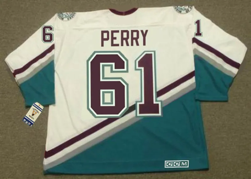 COREY PERRY Anaheim Mighty Ducks 2005 Away CCM NHL Throwback Jersey 