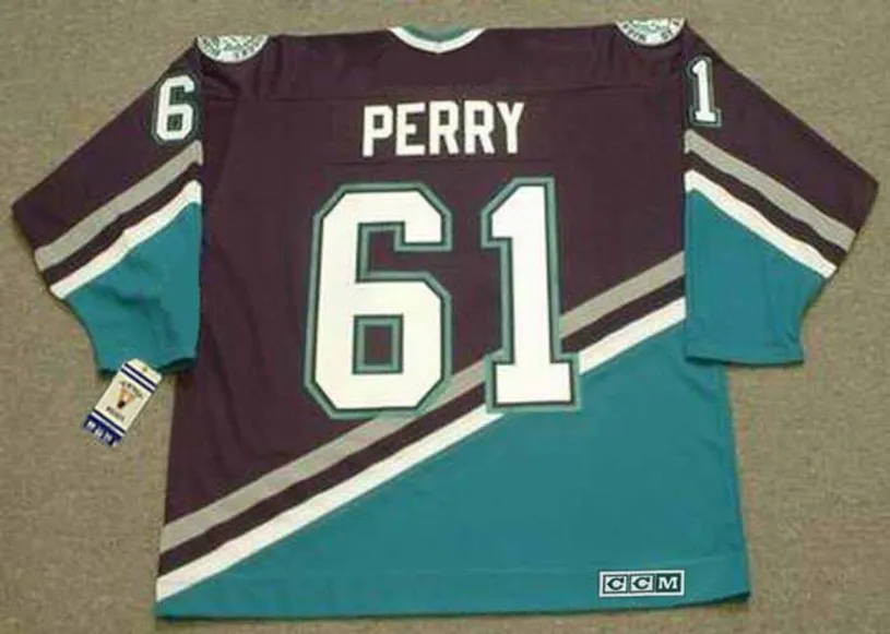 COREY PERRY Anaheim Mighty Ducks 2005 Home CCM NHL Throwback Jersey 
