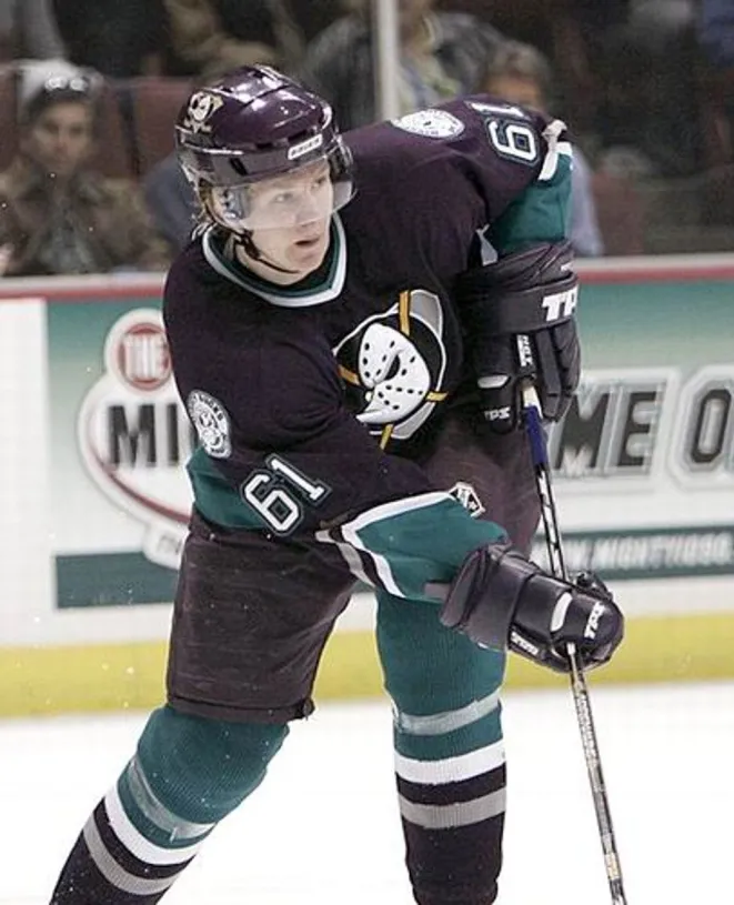 COREY PERRY Anaheim Mighty Ducks 2005 Home CCM NHL Throwback Jersey 