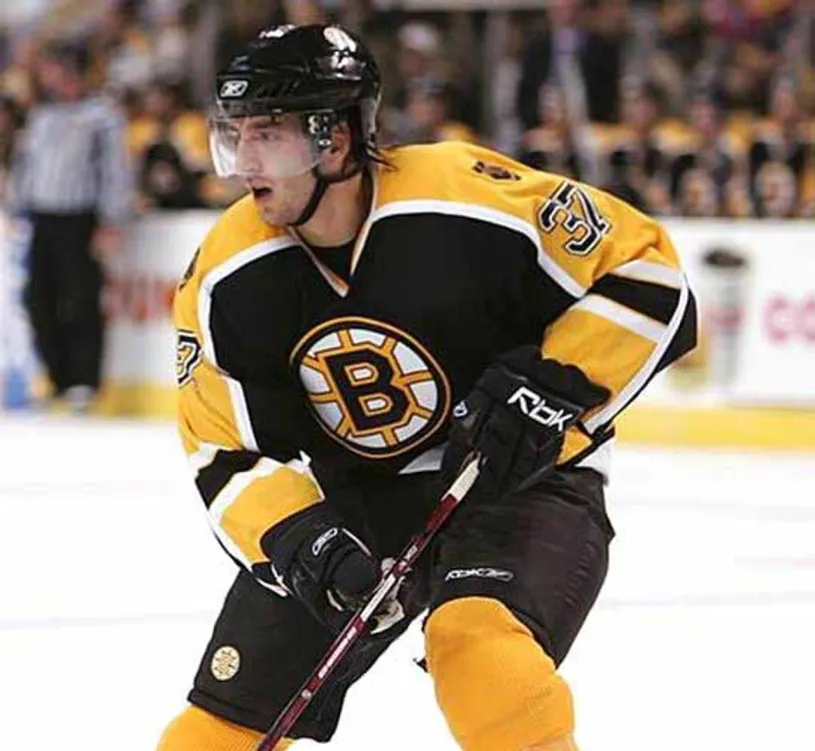 PATRICE BERGERON Boston Bruins 2005 CCM Vintage Home NHL Hockey Jersey 