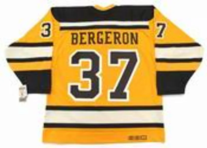 PATRICE BERGERON Boston Bruins 2010 CCM Vintage “Winter Classic” NHL Hockey Jersey 
