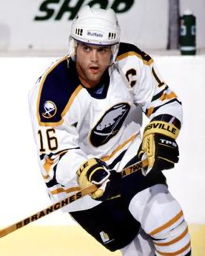 PAT LAFONTAINE Buffalo Sabres 1992 CCM Vintage Throwback Home Hockey Jersey 