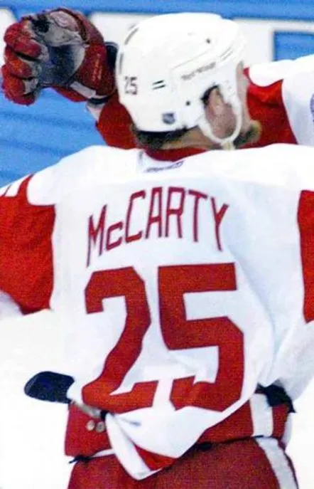 DARREN McCARTY Detroit Red Wings 2002 Home CCM Throwback Hockey Jersey 