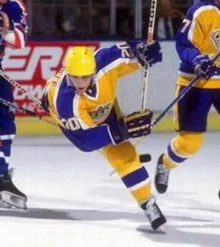 LUC ROBITAILLE Los Angeles Kings 1987 CCM Vintage Home NHL Hockey Jersey 