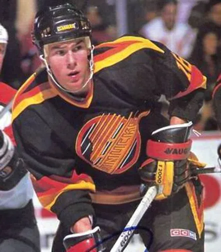 TREVOR LINDEN Vancouver Canucks 1989 CCM Vintage Throwback Away Hockey Jersey 