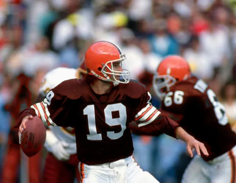 BERNIE KOSAR Cleveland Browns 1987 Throwback NFL Football Jersey 