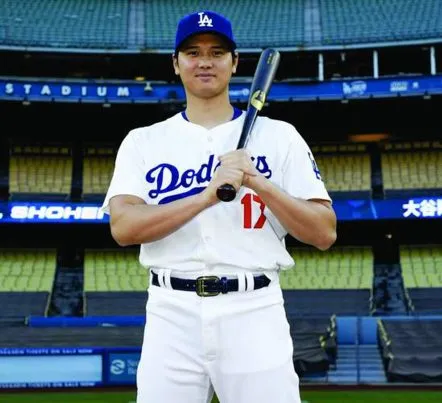 SHOHEI OHTANI Los Angeles Dodgers 1980’s Away Majestic Baseball Jersey 