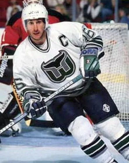 PAT VERBEEK Hartford Whalers 1993 Home CCM Vintage NHL Hockey Jersey 